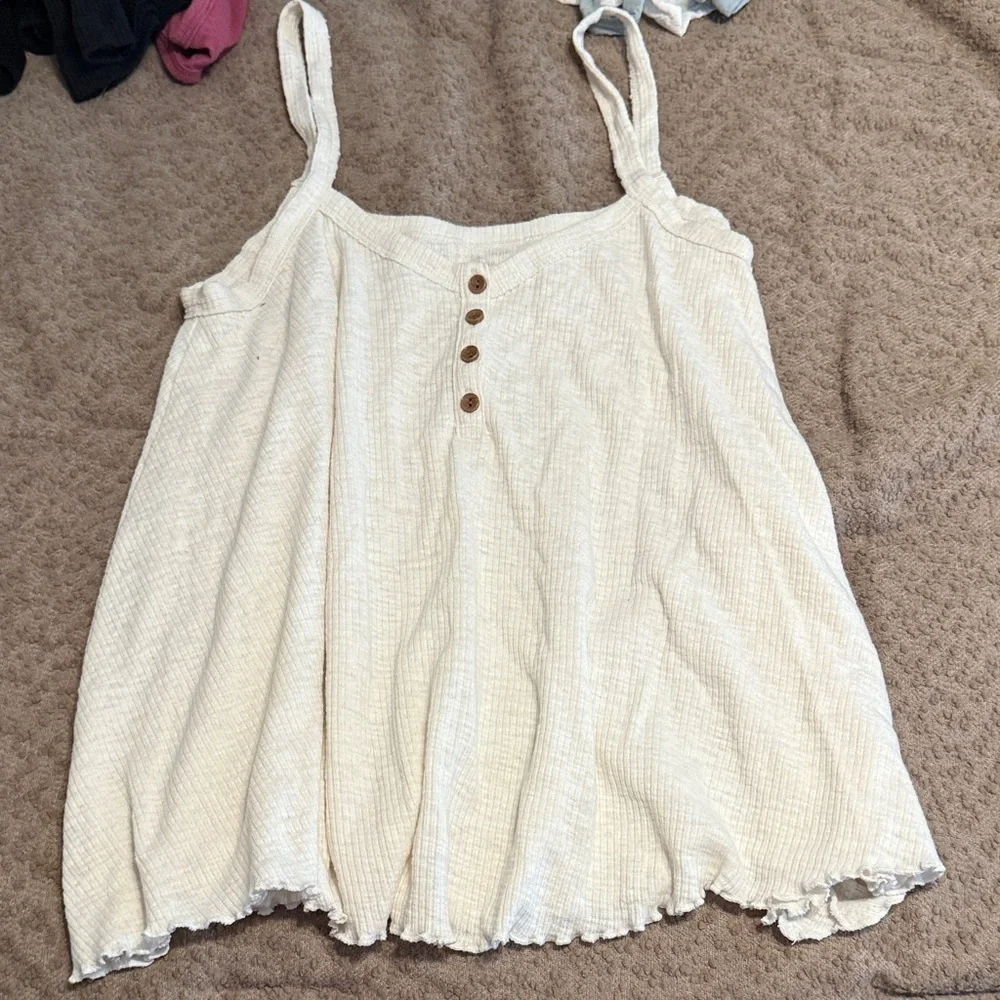 Tank Top Bundle - Picture 6 of 6